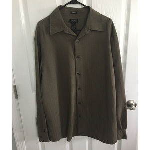 Axcess Men's dress shirt